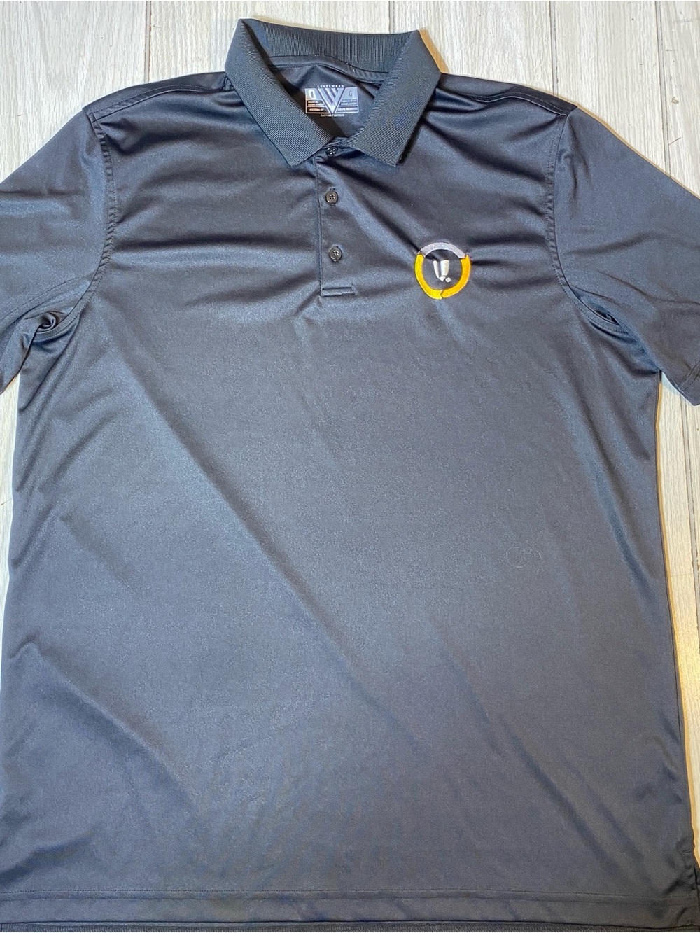 Levelwear Men's Polo Shirt Size Large Black 100% Polyester Embroidered Logo Golf